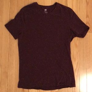 💚Slim Fit H&M Burgundy V Neck - Size L